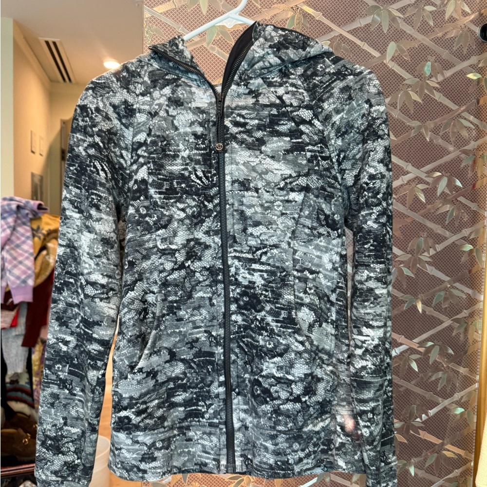Lululemon Athletica Black and Gray Camouflage Hoodie